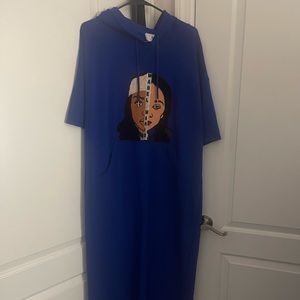 Blue Graphic Hooded Maxi Dress
